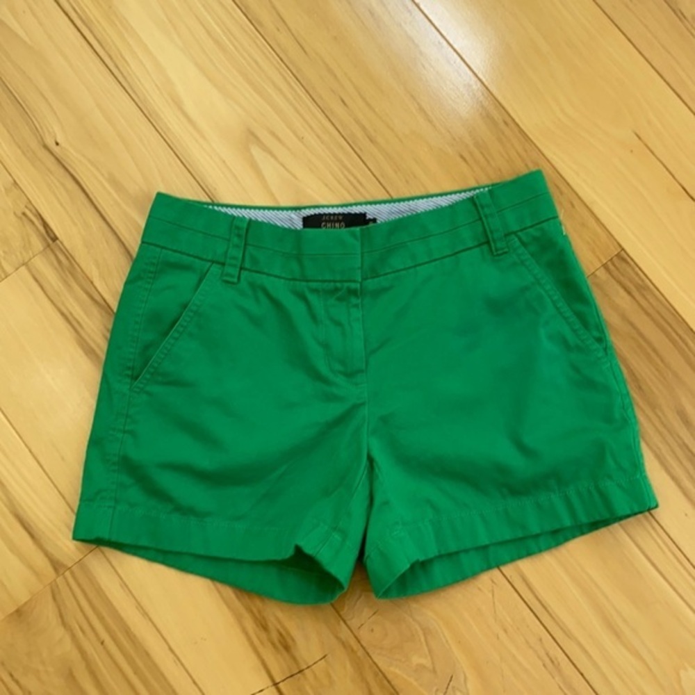 J. Crew green flat front chino shorts.